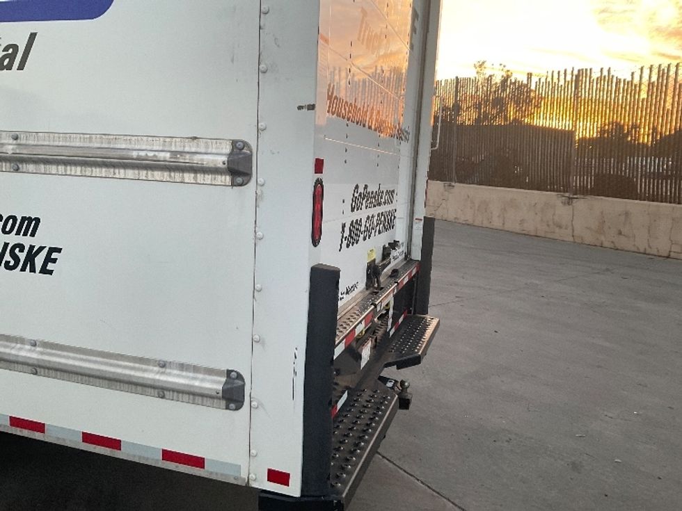 Light Duty Box Truck-Light and Medium Duty Trucks-GMC-2022-Savana G33903-Torrance-CA-35,730\n\t\tmiles-$ 48,750 - Image 27