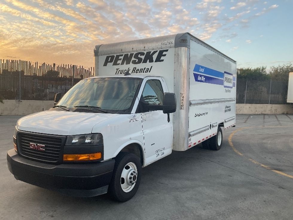 Light Duty Box Truck-Light and Medium Duty Trucks-GMC-2022-Savana G33903-Torrance-CA-35,730\n\t\tmiles-$ 48,750 - Image 3