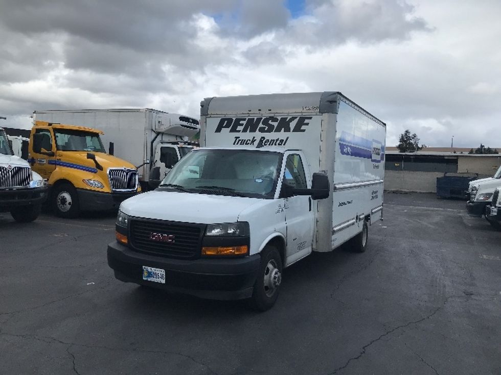 Light Duty Box Truck-Light and Medium Duty Trucks-GMC-2022-Savana G33903-Torrance-CA-40,344\n\t\tmiles-$ 46,000 - Image 1