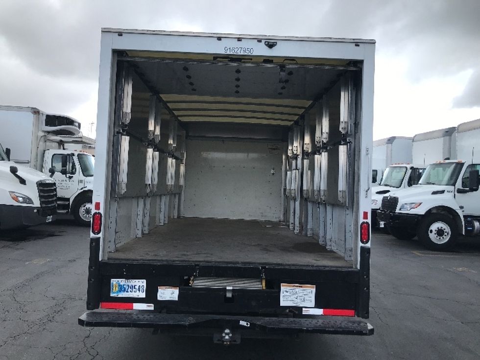 Light Duty Box Truck-Light and Medium Duty Trucks-GMC-2022-Savana G33903-Torrance-CA-40,344\n\t\tmiles-$ 46,000 - Image 8