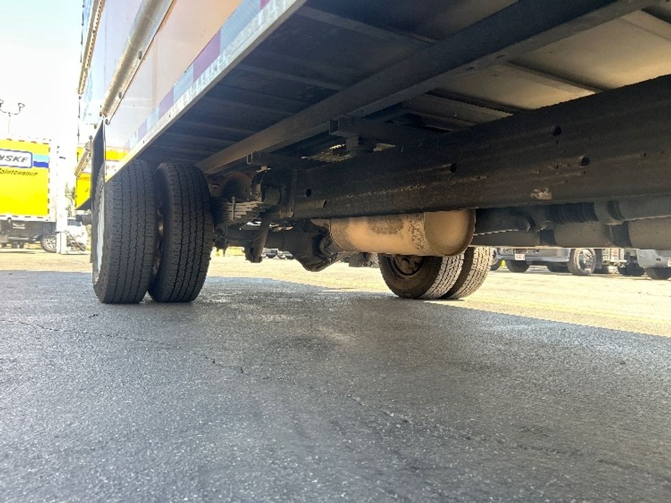 Light Duty Box Truck-Light and Medium Duty Trucks-GMC-2022-Savana G33903-Torrance-CA-90,859\n\t\tmiles-$ 30,750 - Image 14