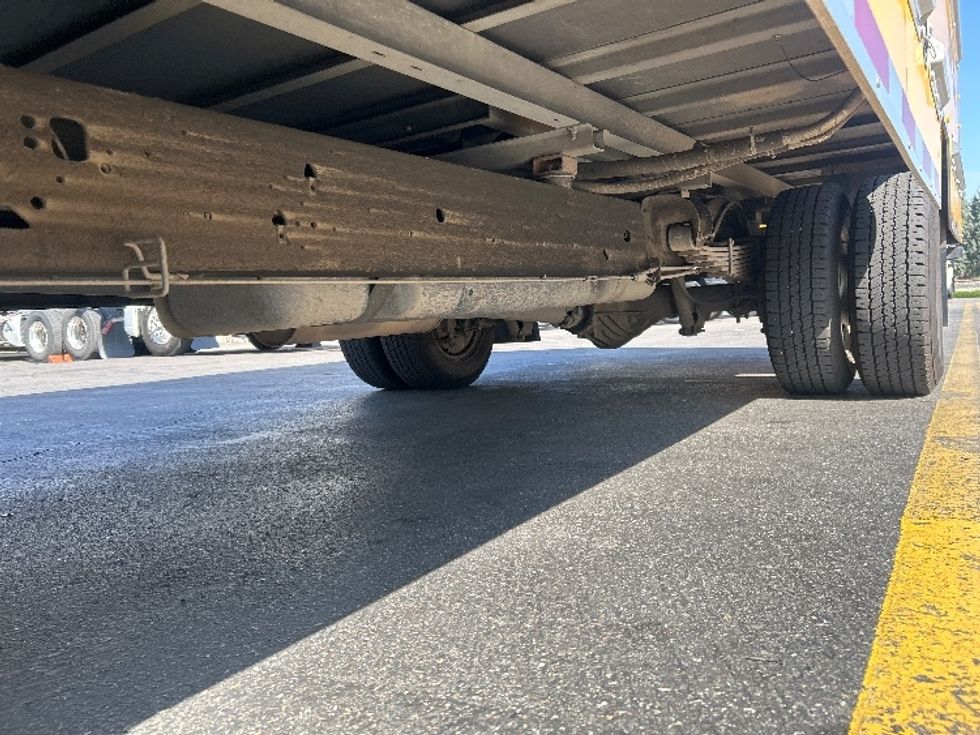 Light Duty Box Truck-Light and Medium Duty Trucks-GMC-2022-Savana G33903-Torrance-CA-90,859\n\t\tmiles-$ 30,750 - Image 5