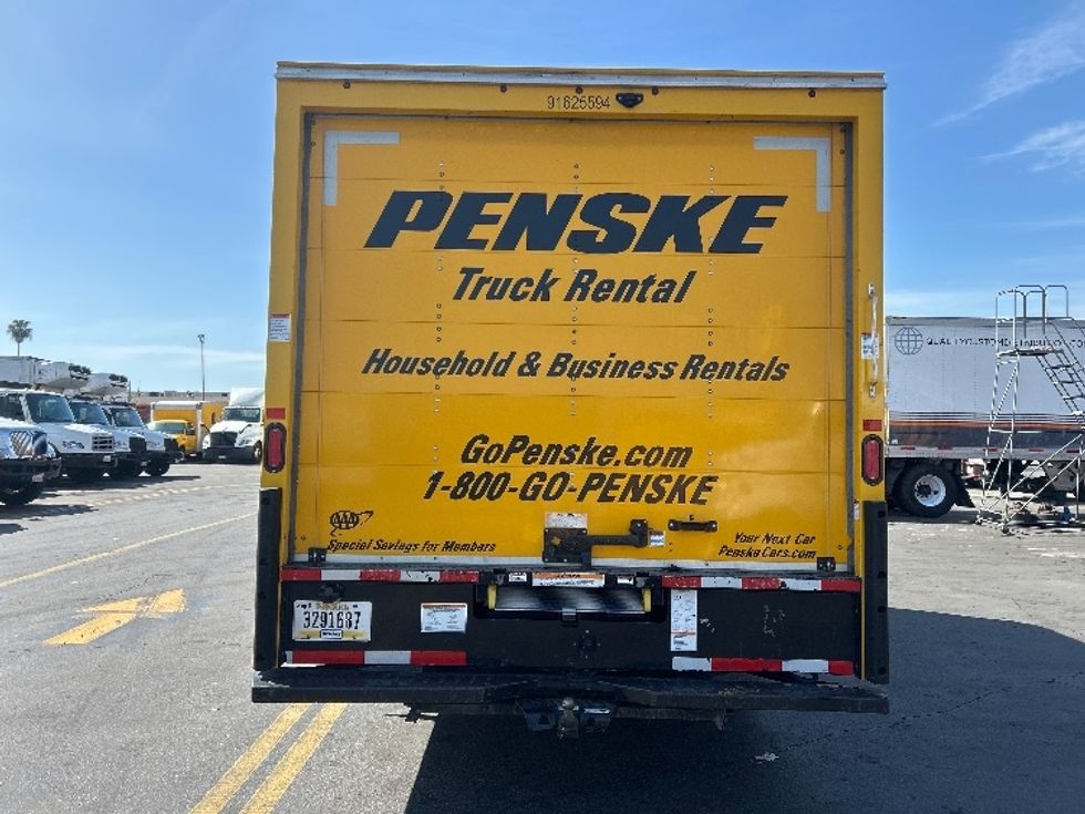 Light Duty Box Truck-Light and Medium Duty Trucks-GMC-2022-Savana G33903-Torrance-CA-90,859\n\t\tmiles-$ 30,750 - Image 7