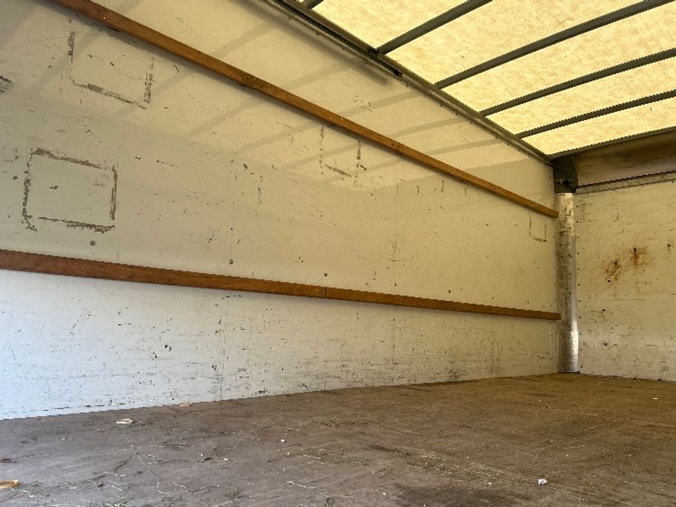 Light Duty Box Truck-Light and Medium Duty Trucks-GMC-2022-Savana G33903-Torrance-CA-90,935\n\t\tmiles-$ 30,250 - Image 11