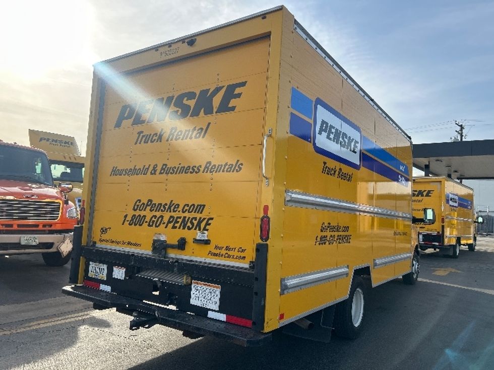 Light Duty Box Truck-Light and Medium Duty Trucks-GMC-2022-Savana G33903-Torrance-CA-90,935\n\t\tmiles-$ 30,250 - Image 13