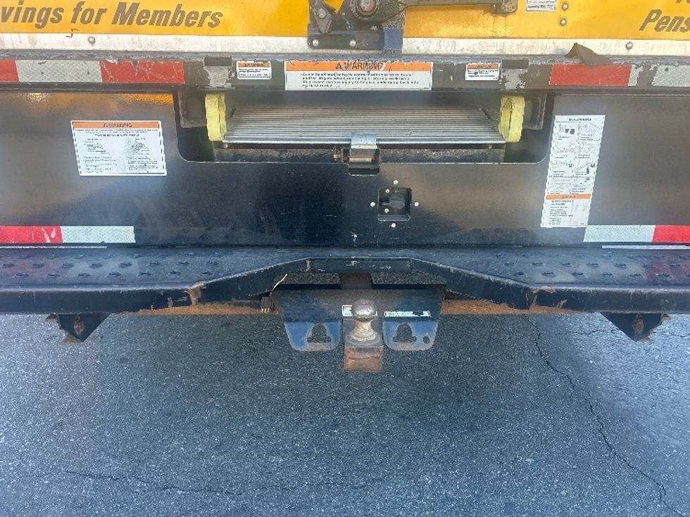 Light Duty Box Truck-Light and Medium Duty Trucks-GMC-2022-Savana G33903-Torrance-CA-90,935\n\t\tmiles-$ 30,250 - Image 27