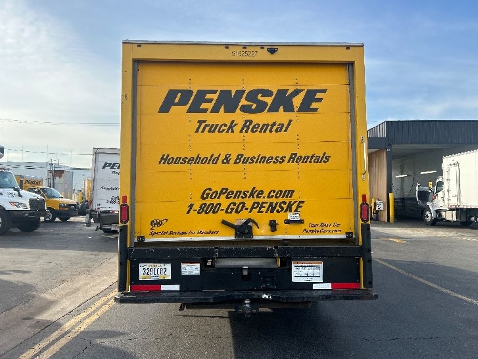 Light Duty Box Truck-Light and Medium Duty Trucks-GMC-2022-Savana G33903-Torrance-CA-90,935\n\t\tmiles-$ 30,250 - Image 7