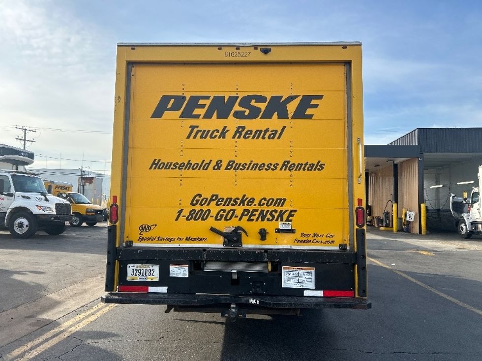 Light Duty Box Truck-Light and Medium Duty Trucks-GMC-2022-Savana G33903-Torrance-CA-90,935\n\t\tmiles-$ 30,250 - Image 9