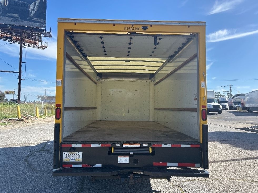 Light Duty Box Truck-Light and Medium Duty Trucks-GMC-2022-Savana G33903-Torrance-CA-91,422\n\t\tmiles-$ 30,750 - Image 8