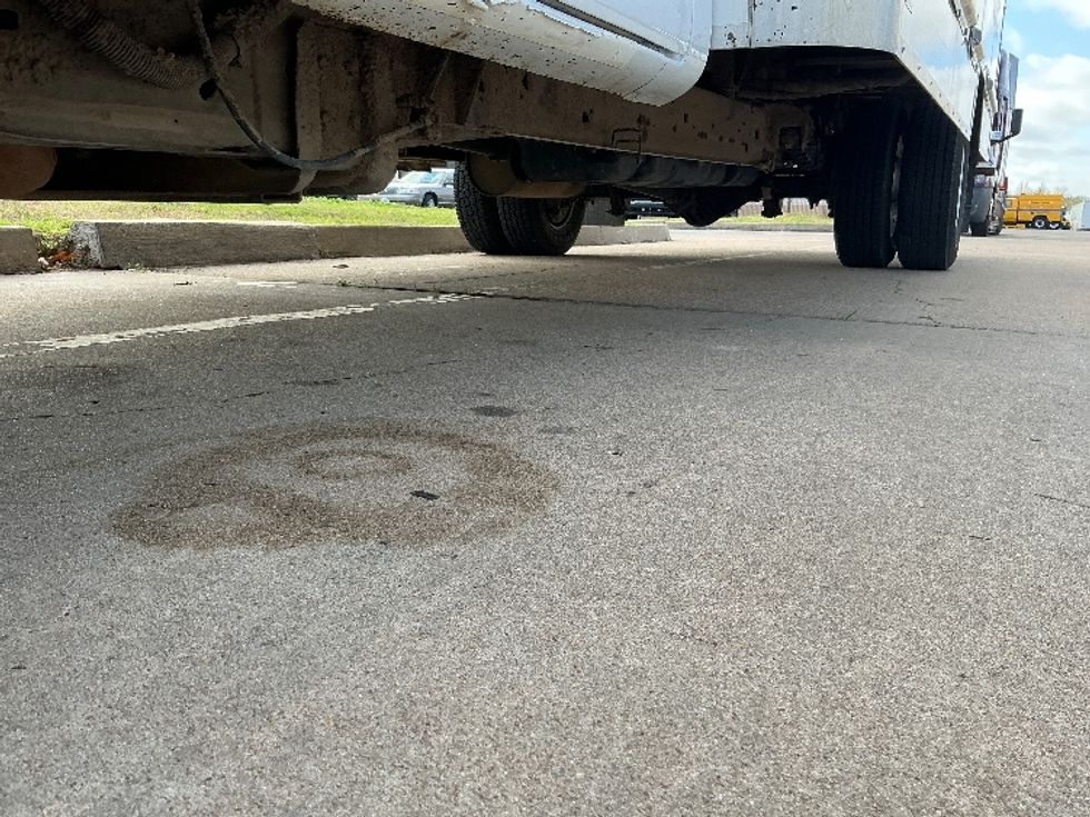 Light Duty Box Truck-Light and Medium Duty Trucks-GMC-2022-Savana G33903-Tulsa-OK-33,698\n\t\tmiles-$ 43,250 - Image 5