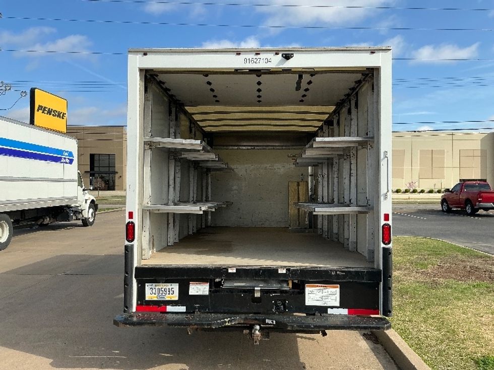 Light Duty Box Truck-Light and Medium Duty Trucks-GMC-2022-Savana G33903-Tulsa-OK-33,698\n\t\tmiles-$ 43,250 - Image 8