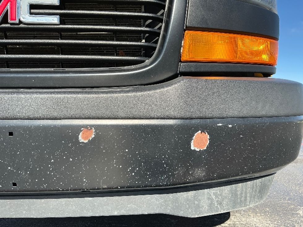 Light Duty Box Truck-Light and Medium Duty Trucks-GMC-2022-Savana G33903-Tulsa-OK-88,335\n\t\tmiles-$ 29,750 - Image 29