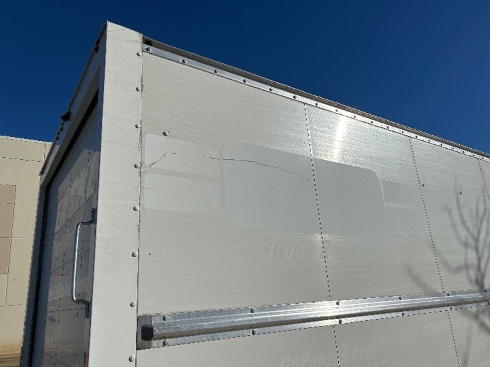 Light Duty Box Truck-Light and Medium Duty Trucks-GMC-2022-Savana G33903-Tulsa-OK-99,386\n\t\tmiles-$ 31,750 - Image 26