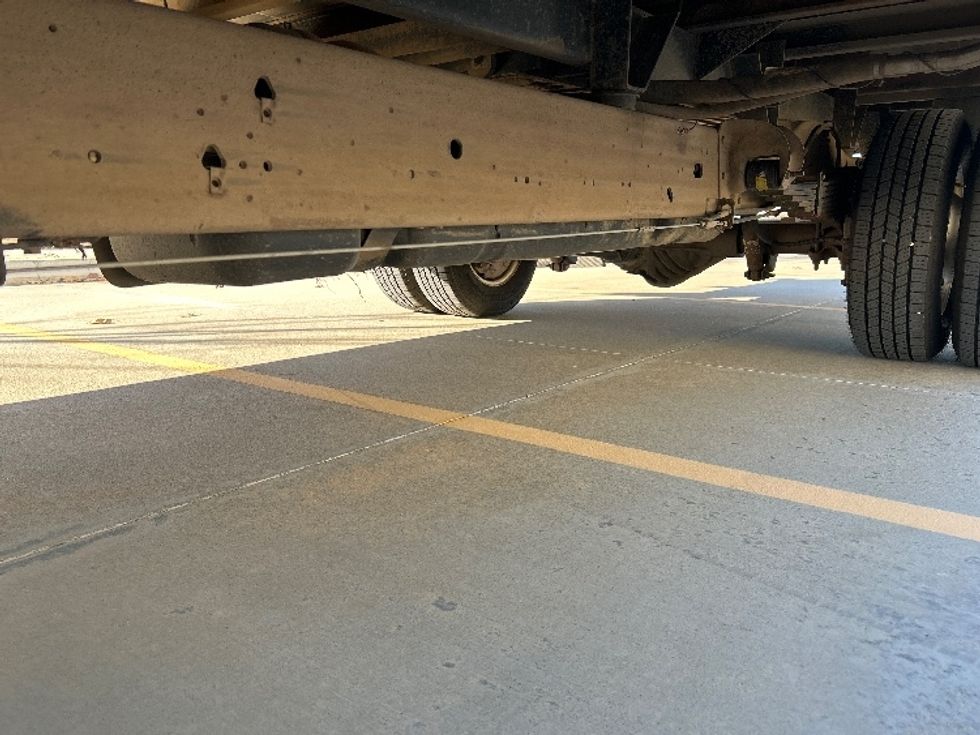 Light Duty Box Truck-Light and Medium Duty Trucks-GMC-2022-Savana G33903-Tulsa-OK-99,386\n\t\tmiles-$ 31,750 - Image 5