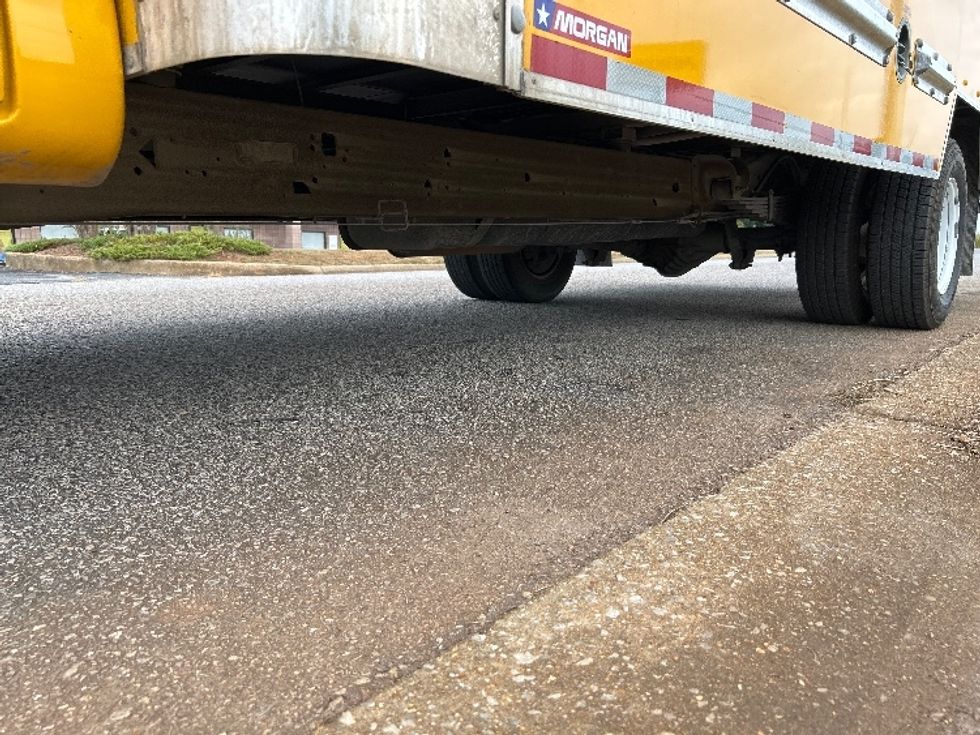 Light Duty Box Truck-Light and Medium Duty Trucks-GMC-2022-Savana G33903-Tuscaloosa-AL-113,346\n\t\tmiles-$ 26,250 - Image 5