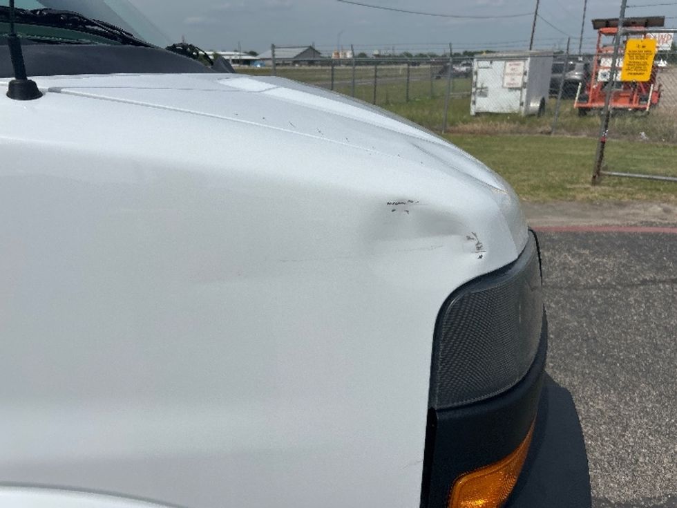 Light Duty Box Truck-Light and Medium Duty Trucks-GMC-2022-Savana G33903-Waco-TX-45,203\n\t\tmiles-$ 40,500 - Image 28