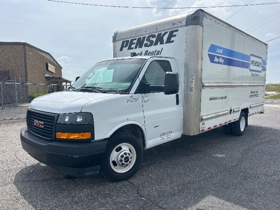 Light Duty Box Truck-Light and Medium Duty Trucks-GMC-2022-Savana G33903-Waco-TX-45,203\n\t\tmiles-$ 40,500 - Image 3