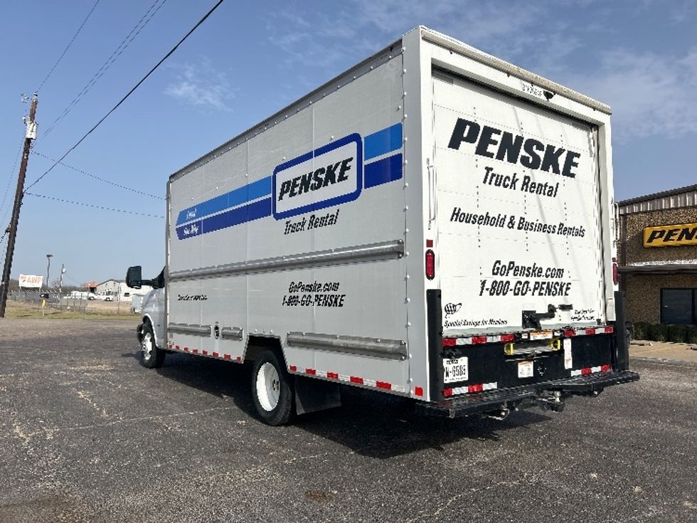 Light Duty Box Truck-Light and Medium Duty Trucks-GMC-2022-Savana G33903-Waco-TX-59,834\n\t\tmiles-$ 40,250 - Image 6