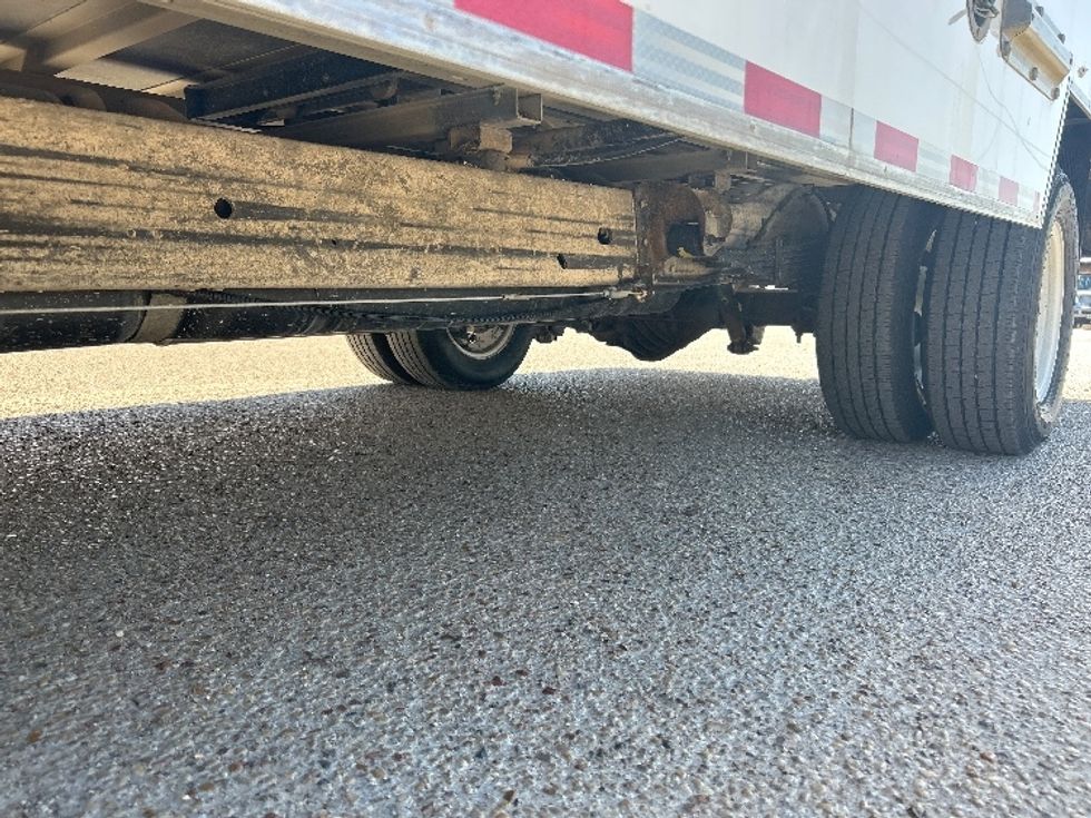 Light Duty Box Truck-Light and Medium Duty Trucks-GMC-2022-Savana G33903-Waco-TX-68,502\n\t\tmiles-$ 39,250 - Image 5