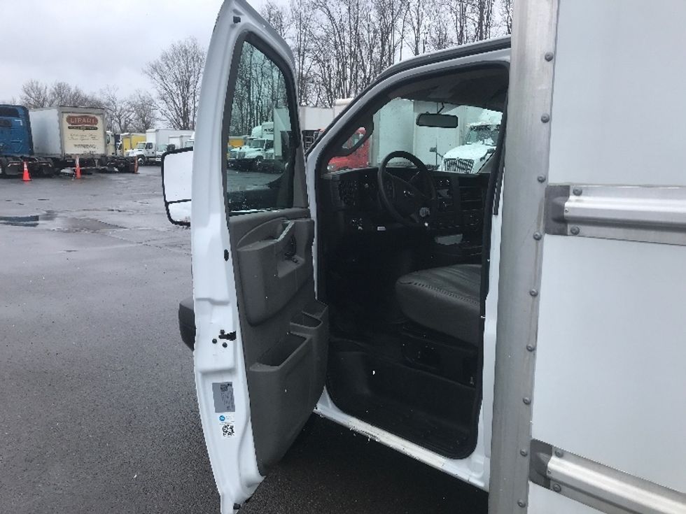 Light Duty Box Truck-Light and Medium Duty Trucks-GMC-2022-Savana G33903-Watertown-NY-35,257\n\t\tmiles-$ 40,500 - Image 16