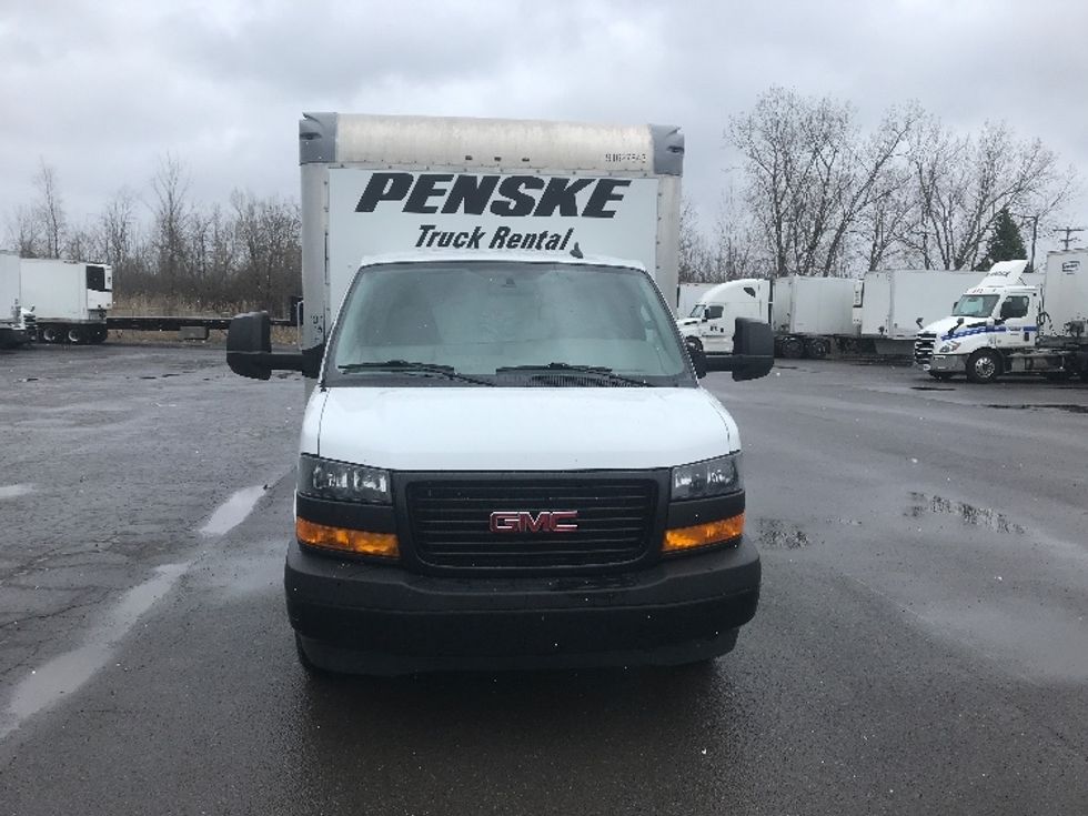Light Duty Box Truck-Light and Medium Duty Trucks-GMC-2022-Savana G33903-Watertown-NY-35,257\n\t\tmiles-$ 40,500 - Image 2