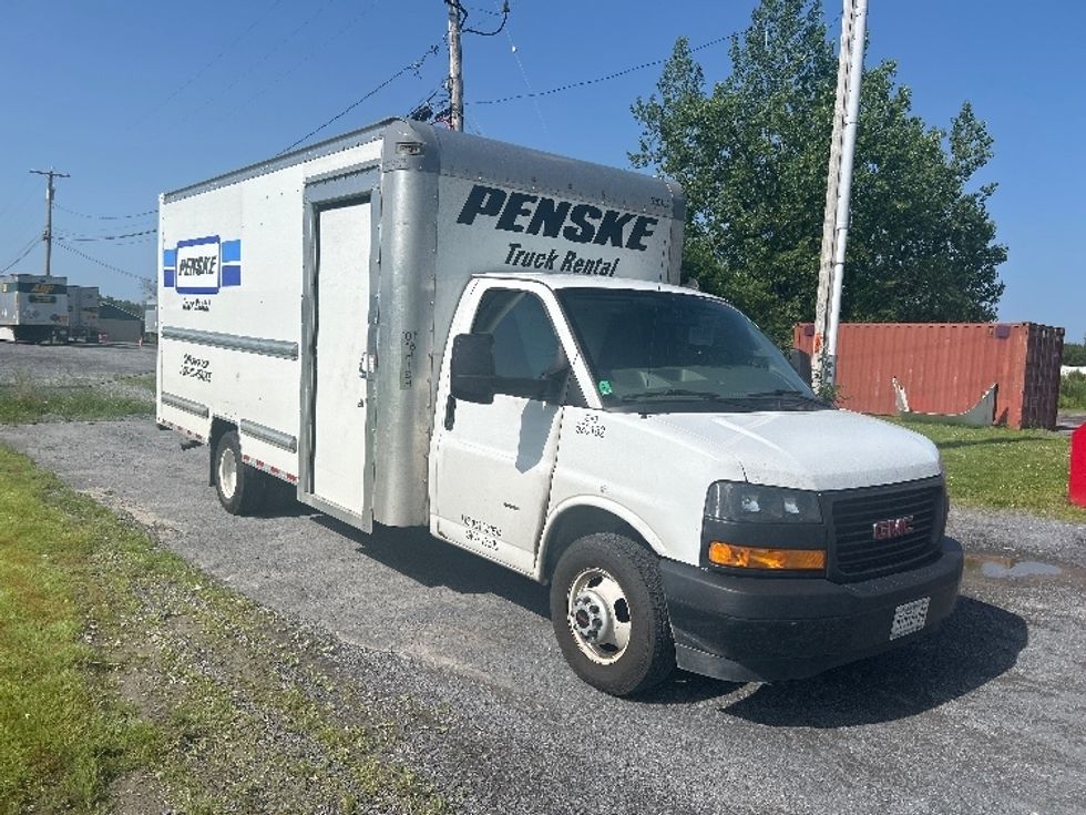 Light Duty Box Truck-Light and Medium Duty Trucks-GMC-2022-Savana G33903-Watertown-NY-80,384\n\t\tmiles-$ 35,000 - Image 1