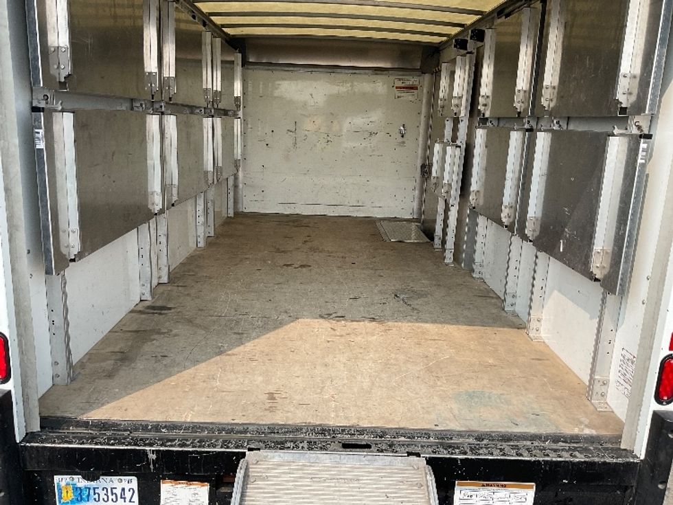 Light Duty Box Truck-Light and Medium Duty Trucks-GMC-2022-Savana G33903-West Babylon-NY-41,956\n\t\tmiles-$ 40,000 - Image 10