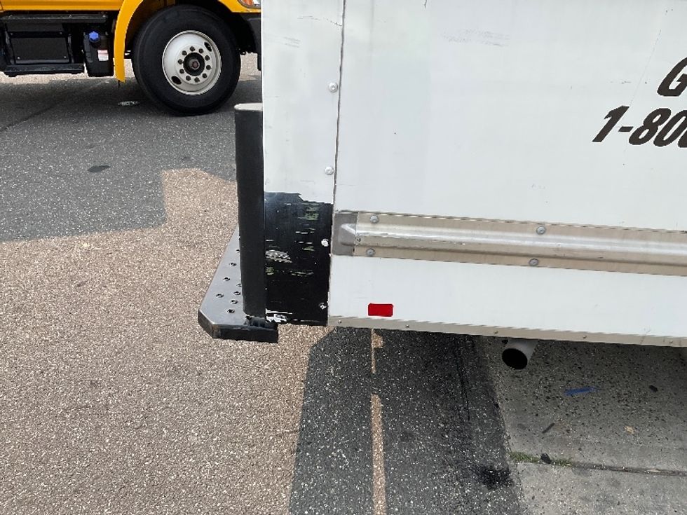 Light Duty Box Truck-Light and Medium Duty Trucks-GMC-2022-Savana G33903-West Babylon-NY-41,956\n\t\tmiles-$ 40,000 - Image 28