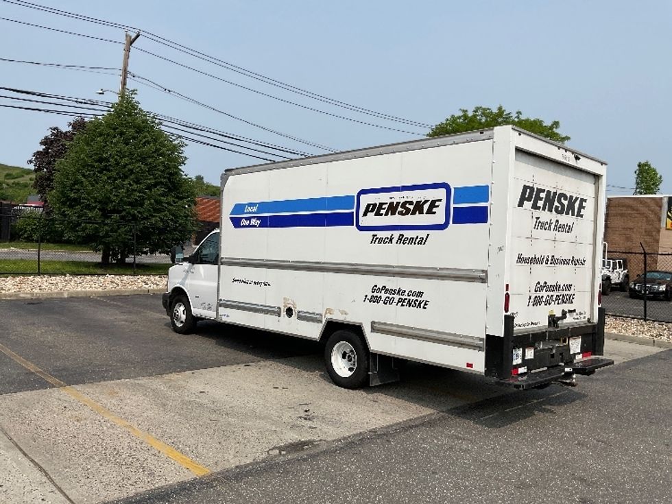 Light Duty Box Truck-Light and Medium Duty Trucks-GMC-2022-Savana G33903-West Babylon-NY-41,956\n\t\tmiles-$ 40,000 - Image 6