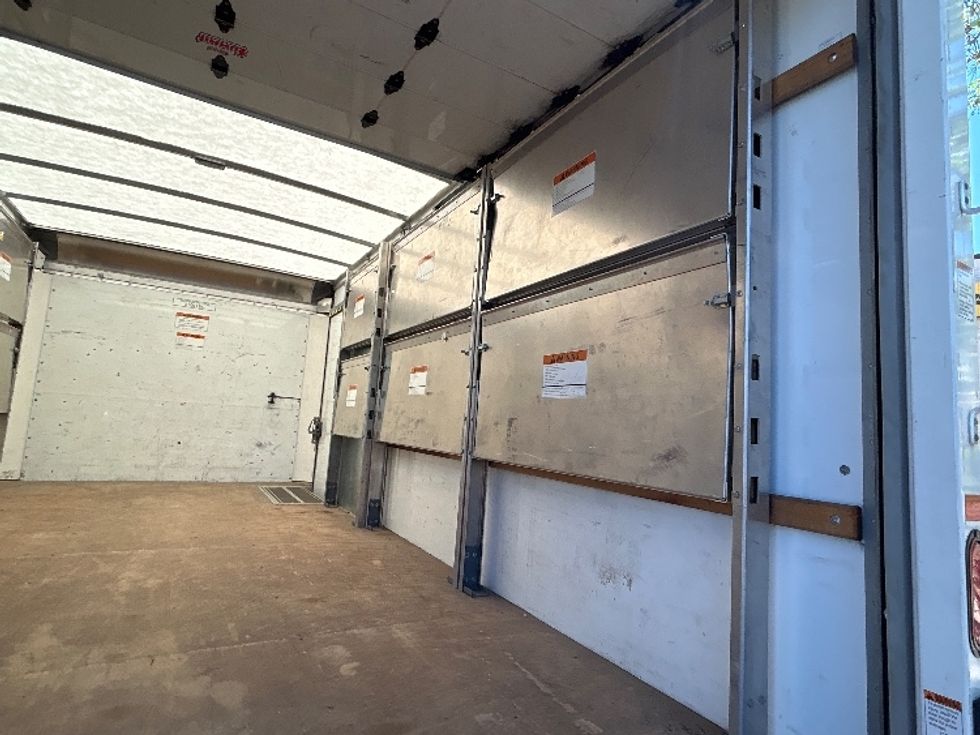 Light Duty Box Truck-Light and Medium Duty Trucks-GMC-2022-Savana G33903-West Babylon-NY-52,653\n\t\tmiles-$ 36,500 - Image 12