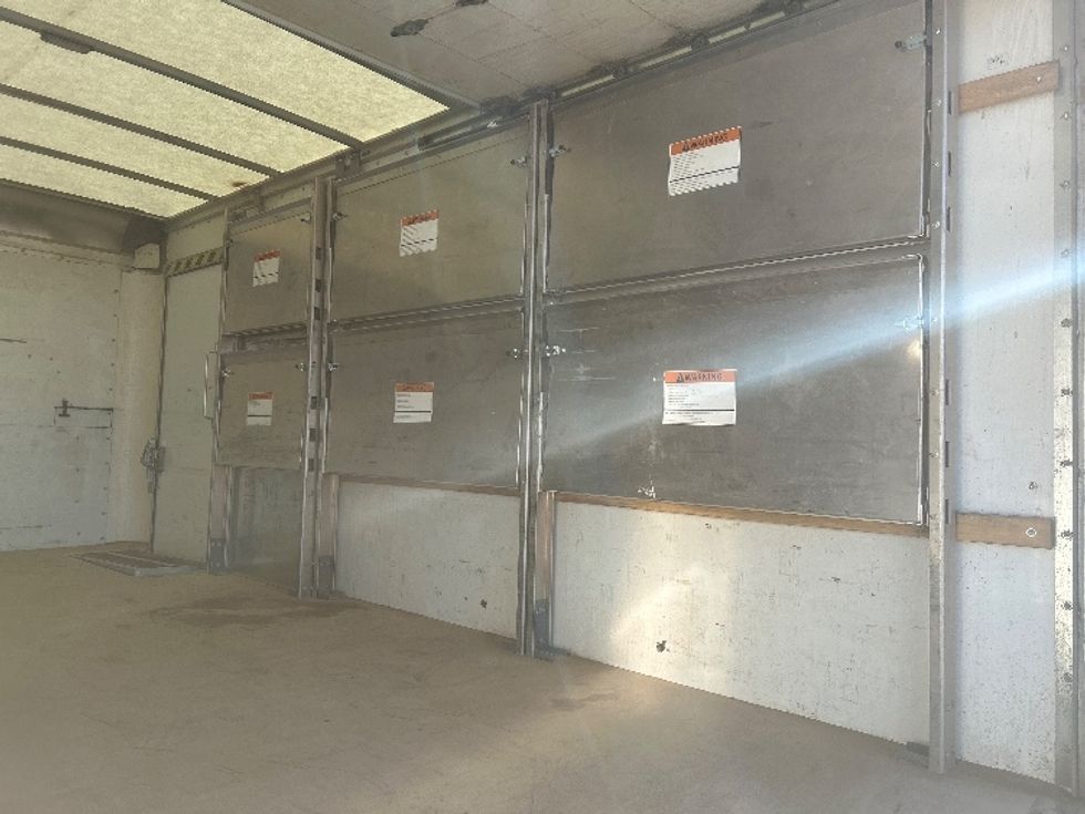 Light Duty Box Truck-Light and Medium Duty Trucks-GMC-2022-Savana G33903-West Fargo-ND-60,555\n\t\tmiles-$ 38,500 - Image 12