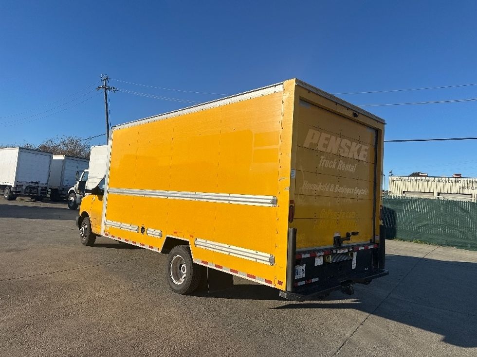 Light Duty Box Truck-Light and Medium Duty Trucks-GMC-2022-Savana G33903-West Sacramento-CA-100,406\n\t\tmiles-$ 29,500 - Image 6