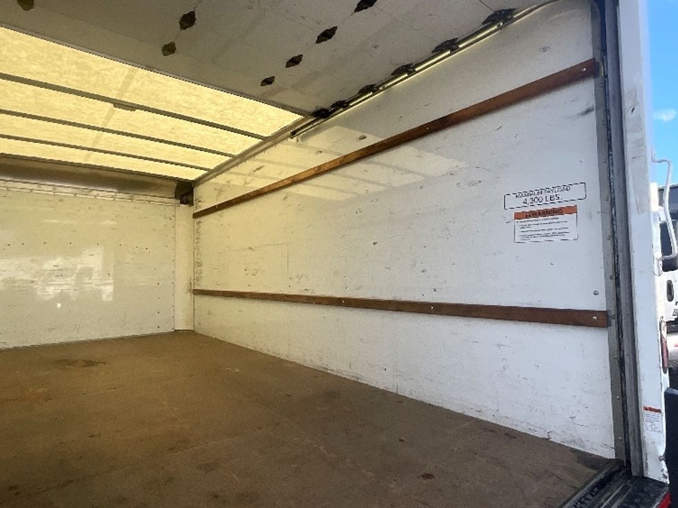 Light Duty Box Truck-Light and Medium Duty Trucks-GMC-2022-Savana G33903-West Sacramento-CA-102,383\n\t\tmiles-$ 32,000 - Image 12