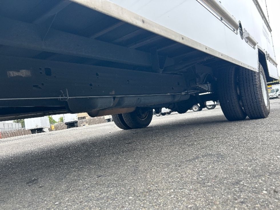Light Duty Box Truck-Light and Medium Duty Trucks-GMC-2022-Savana G33903-West Sacramento-CA-66,710\n\t\tmiles-$ 36,750 - Image 5