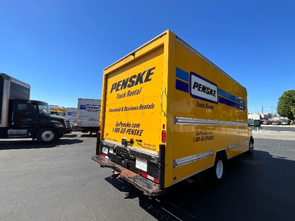 Light Duty Box Truck-Light and Medium Duty Trucks-GMC-2022-Savana G33903-West Sacramento-CA-85,650\n\t\tmiles-$ 31,250 - Image 13
