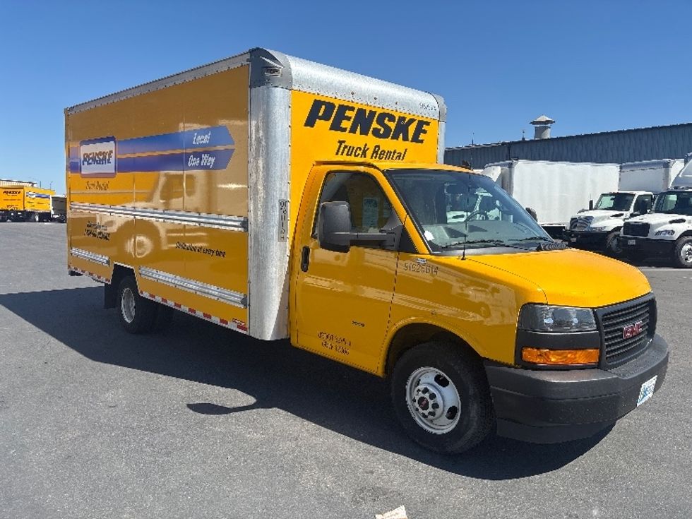 Light Duty Box Truck-Light and Medium Duty Trucks-GMC-2022-Savana G33903-West Sacramento-CA-95,408\n\t\tmiles-$ 28,000 - Image 1