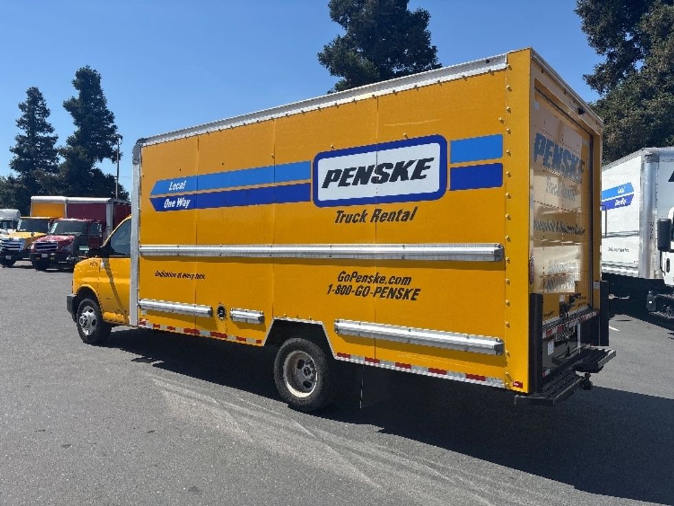 Light Duty Box Truck-Light and Medium Duty Trucks-GMC-2022-Savana G33903-West Sacramento-CA-95,408\n\t\tmiles-$ 28,000 - Image 6