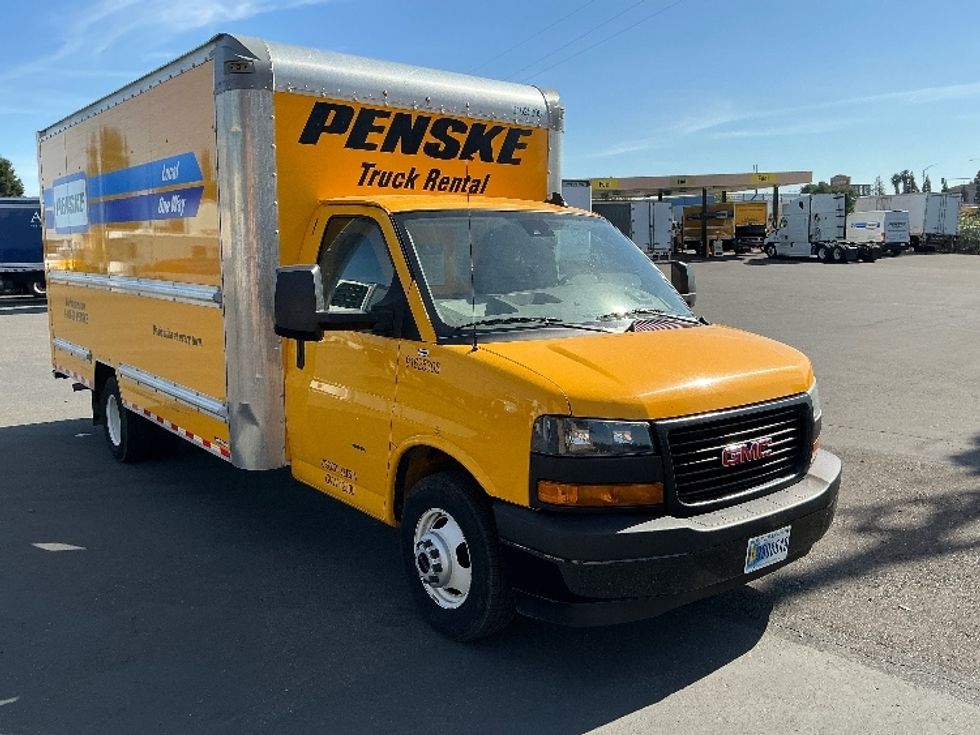 Light Duty Box Truck-Light and Medium Duty Trucks-GMC-2022-Savana G33903-West Sacramento-CA-95,617\n\t\tmiles-$ 28,000 - Image 1