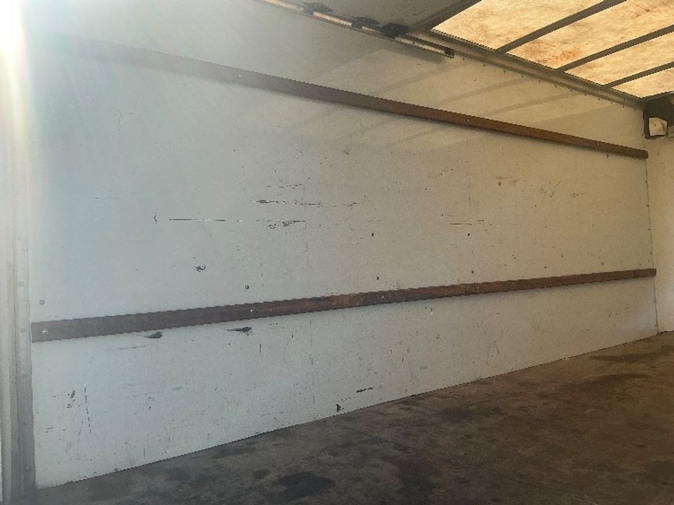Light Duty Box Truck-Light and Medium Duty Trucks-GMC-2022-Savana G33903-West Sacramento-CA-95,617\n\t\tmiles-$ 28,000 - Image 11