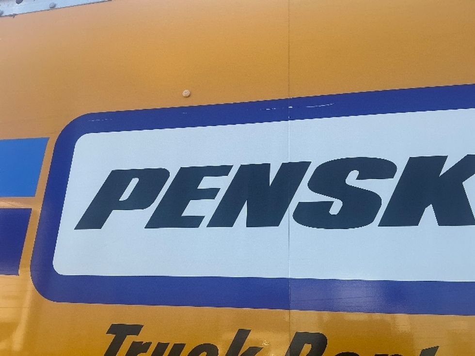 Light Duty Box Truck-Light and Medium Duty Trucks-GMC-2022-Savana G33903-West Sacramento-CA-95,617\n\t\tmiles-$ 28,000 - Image 27