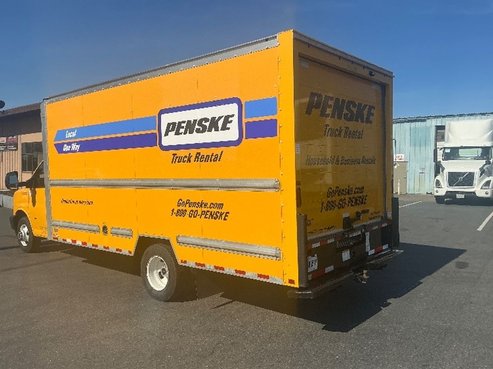 Light Duty Box Truck-Light and Medium Duty Trucks-GMC-2022-Savana G33903-West Sacramento-CA-95,617\n\t\tmiles-$ 28,000 - Image 6