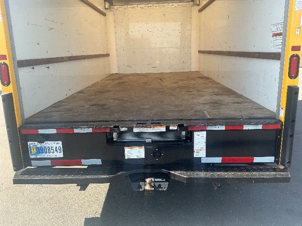 Light Duty Box Truck-Light and Medium Duty Trucks-GMC-2022-Savana G33903-West Sacramento-CA-95,617\n\t\tmiles-$ 28,000 - Image 9