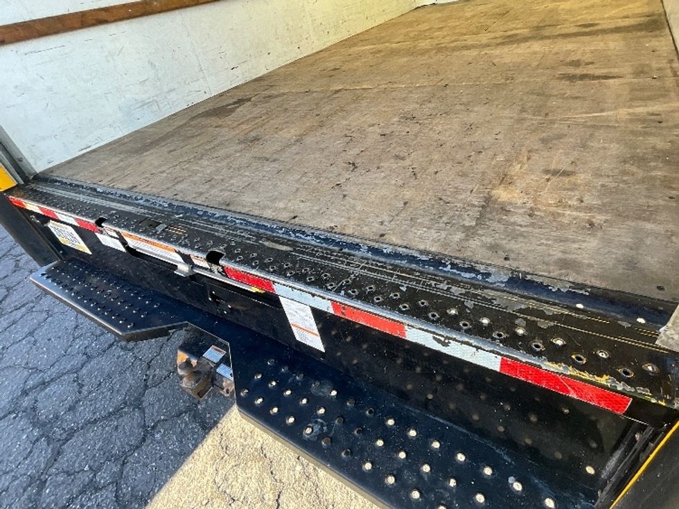 Light Duty Box Truck-Light and Medium Duty Trucks-GMC-2022-Savana G33903-West Valley City-UT-101,940\n\t\tmiles-$ 29,500 - Image 10