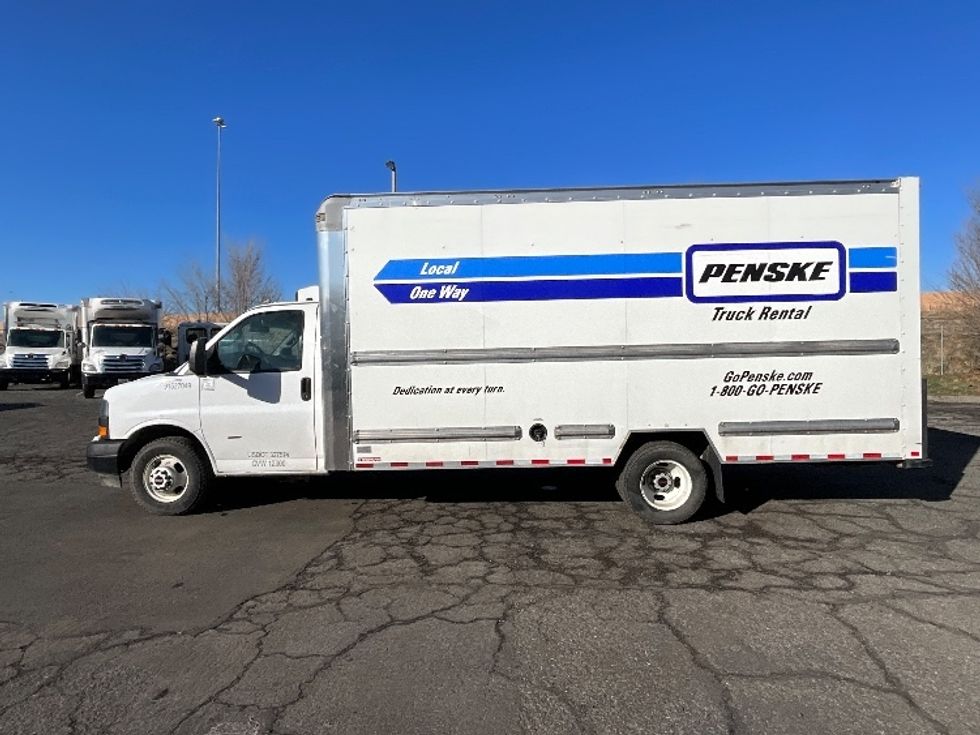 Light Duty Box Truck-Light and Medium Duty Trucks-GMC-2022-Savana G33903-West Valley City-UT-49,684\n\t\tmiles-$ 47,750 - Image 4