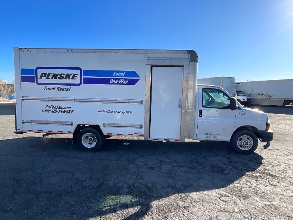Light Duty Box Truck-Light and Medium Duty Trucks-GMC-2022-Savana G33903-West Valley City-UT-49,684\n\t\tmiles-$ 47,750 - Image 15