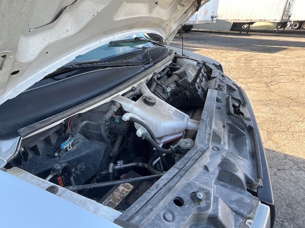 Light Duty Box Truck-Light and Medium Duty Trucks-GMC-2022-Savana G33903-West Valley City-UT-84,954\n\t\tmiles-$ 43,000 - Image 23