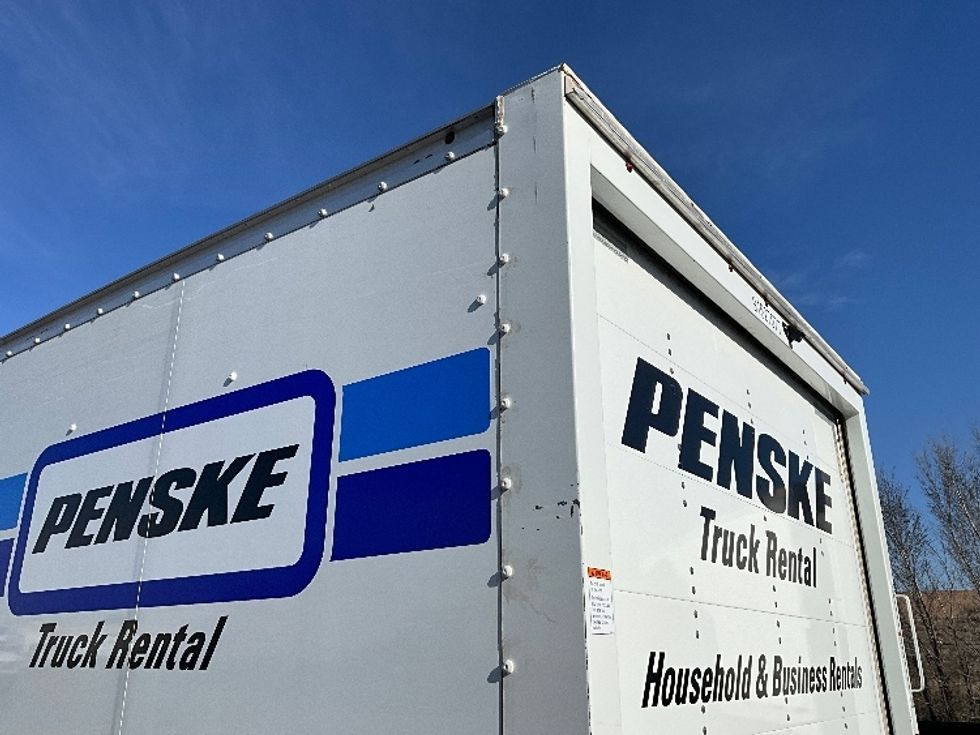 Light Duty Box Truck-Light and Medium Duty Trucks-GMC-2022-Savana G33903-West Valley City-UT-84,954\n\t\tmiles-$ 43,000 - Image 26