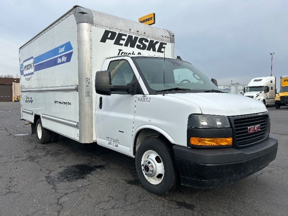 Light Duty Box Truck-Light and Medium Duty Trucks-GMC-2022-Savana G33903-White Deer-PA-103,466\n\t\tmiles-$ 31,750 - Image 1
