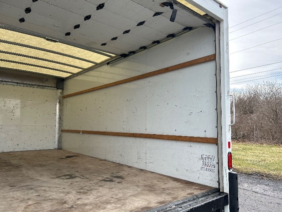 Light Duty Box Truck-Light and Medium Duty Trucks-GMC-2022-Savana G33903-White Deer-PA-103,466\n\t\tmiles-$ 31,750 - Image 12