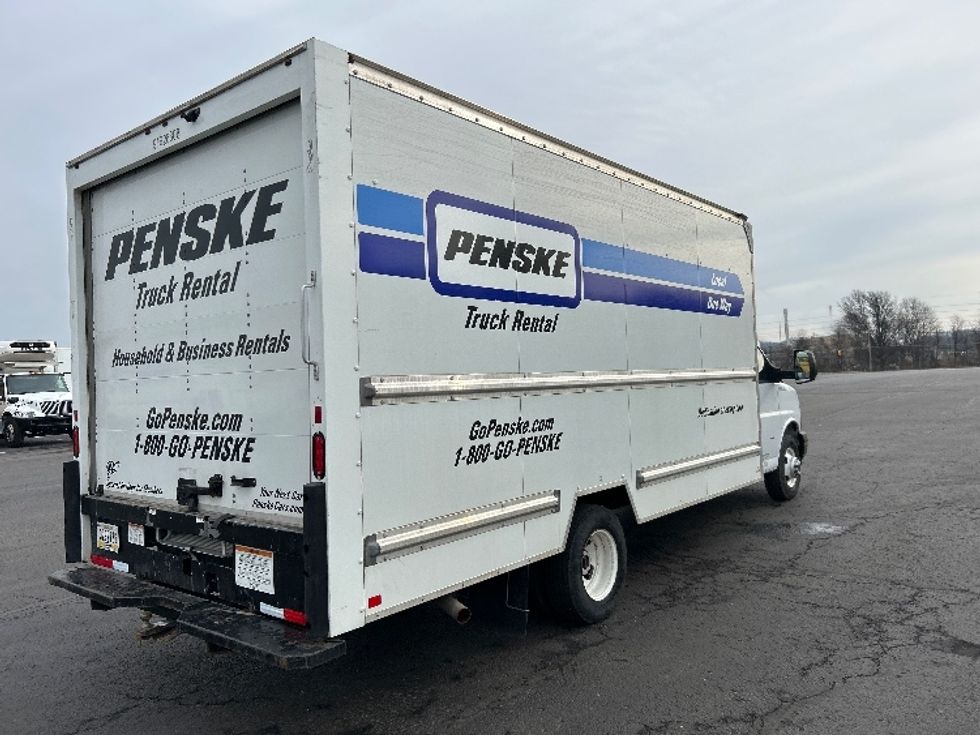 Light Duty Box Truck-Light and Medium Duty Trucks-GMC-2022-Savana G33903-White Deer-PA-103,466\n\t\tmiles-$ 31,750 - Image 13